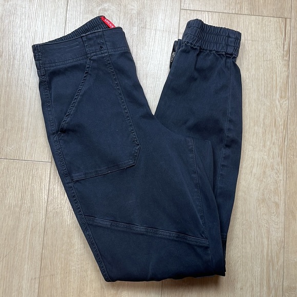 Spanx Stretch Twill Cargo Jogger Washed Black MEDIUM 20319R 1379 - Picture 9 of 10